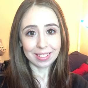 Meet your Posher, Cassandra